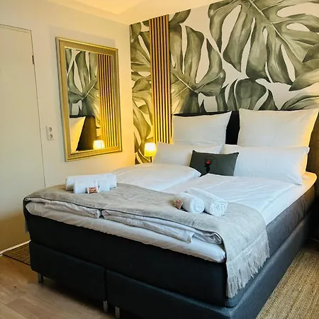 公寓 Rema Homes - Moderne Mit Jacuzzi In